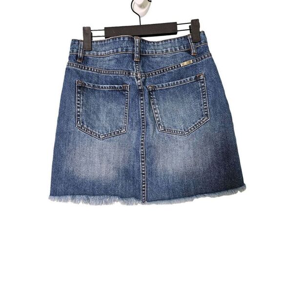 KanCan denim raw hem mini skirt. Size S. - Picture 2 of 3